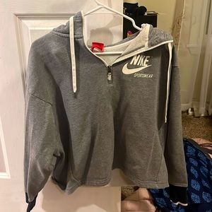 NIKE HOODIE!! SIZE M